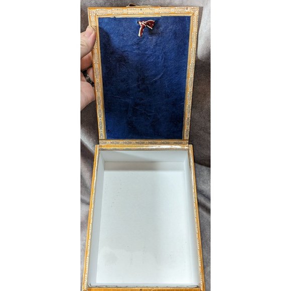 Rachel W Scifi Comic Art Upcycled Cigar Box - Picture 2 of 6